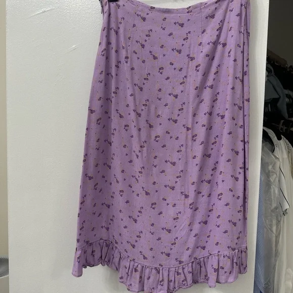 MIDI purple skirt - Picture 2 of 3